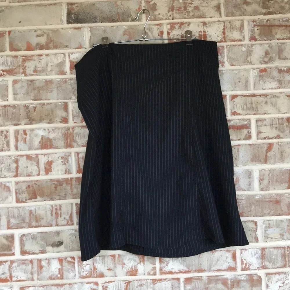 Spring‎ Street Pinstripe Flared Skirt